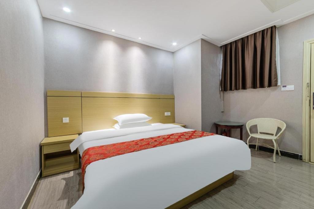 หยิงเฟิ่งหยวน โฮเต็ล Hotel กวางโจว ภายนอก รูปภาพ