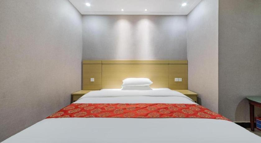 หยิงเฟิ่งหยวน โฮเต็ล Hotel กวางโจว ภายนอก รูปภาพ