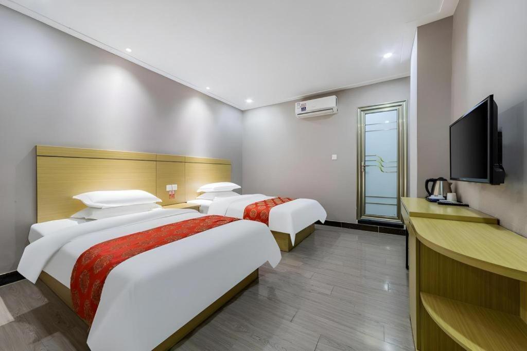 หยิงเฟิ่งหยวน โฮเต็ล Hotel กวางโจว ภายนอก รูปภาพ